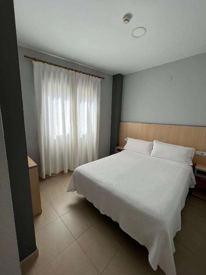 Hostal Manuela Punta Umbria Exterior photo
