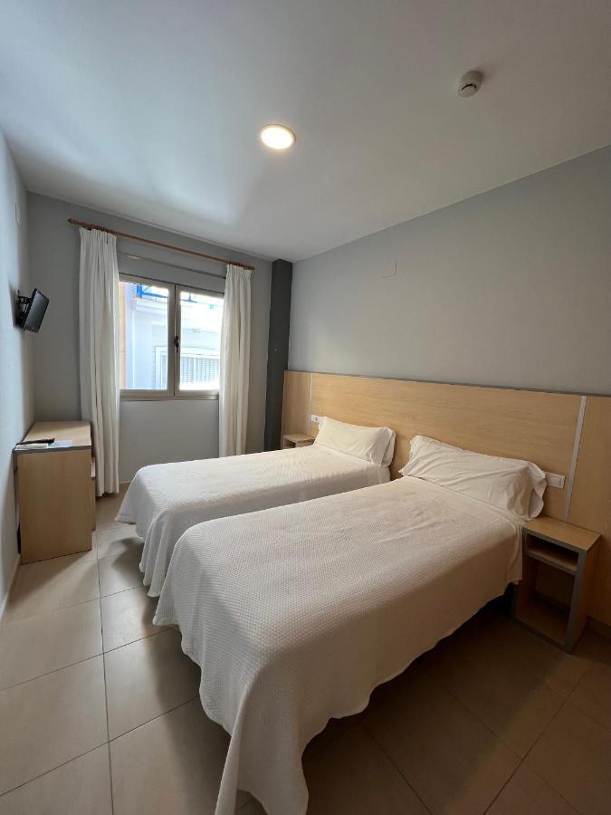 Hostal Manuela Punta Umbria Exterior photo