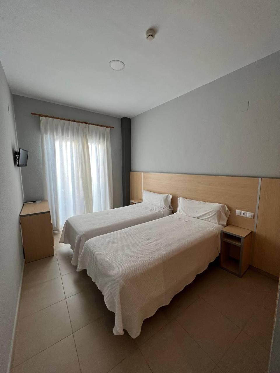 Hostal Manuela Punta Umbria Exterior photo
